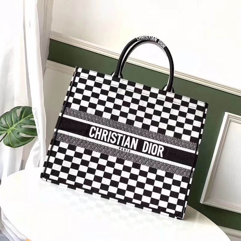 Book Christian Dior Tote Borsa in bianco e nero M1286